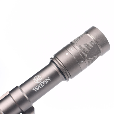                             Flashlight R600W, strobe                        
