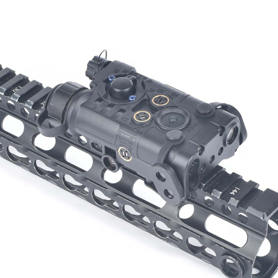                             Taktický X3-XGAL, polymer (červený / IR laser, IR LED)                        