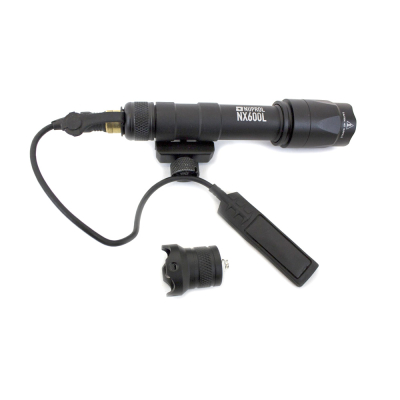                             Tactical weapon flashlight, 600L - Black                        